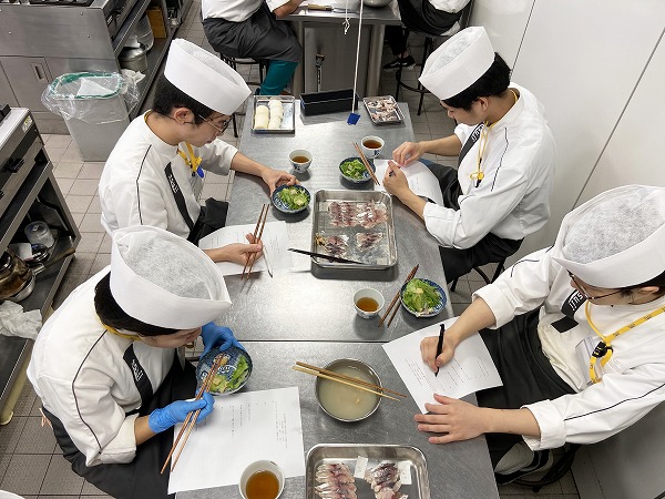 「エッ！こんな酢じめの魚、食べたことないぞ！」　～日本料理だけを学ぶ辻調　ブログ10～