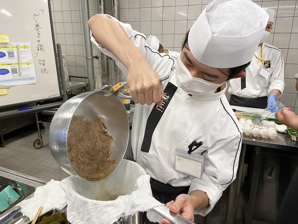 「 2학년의 실습! 정확함은 물론 속도감도 익힙니다!!」　～일본요리만을 배우는 츠지조  블로그2～