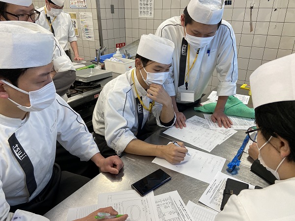 「秘密の実習はじまりま～す」　～日本料理だけを学ぶ辻調　ブログ21～