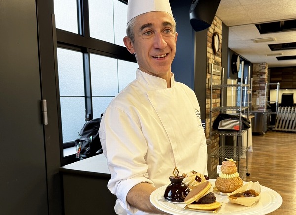 本場のフランスの味を体験！ドゥムール先生が教えるスイーツの世界