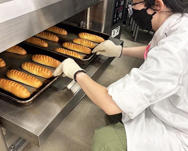 進級して初のパンの実習〜Weizenbrot（ヴァイツェンブロート）とひみつのパン〜