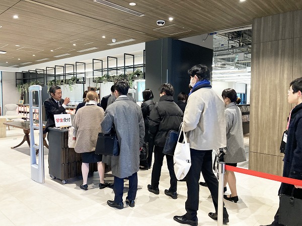 就職活動の第一歩、「就カツLIVE」開催！