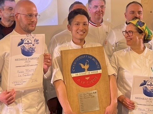【フランス校職員が世界一に！】フランス伝統料理の世界選手権で金メダル獲得！