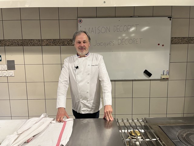 【独創的な料理が評判のレストランから】M. Jacques DECORET(ジャック・デコレ)氏  / Maison DECORET(メゾン・デコレ)