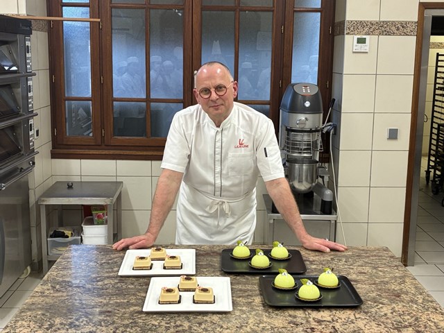 【かわいいプチガトーの講習】M.Laurent LEJEUNE(ローラン・ルジューヌ氏) / Pâtisserie LEJEUNE(パティスリー･ルジューヌ) 