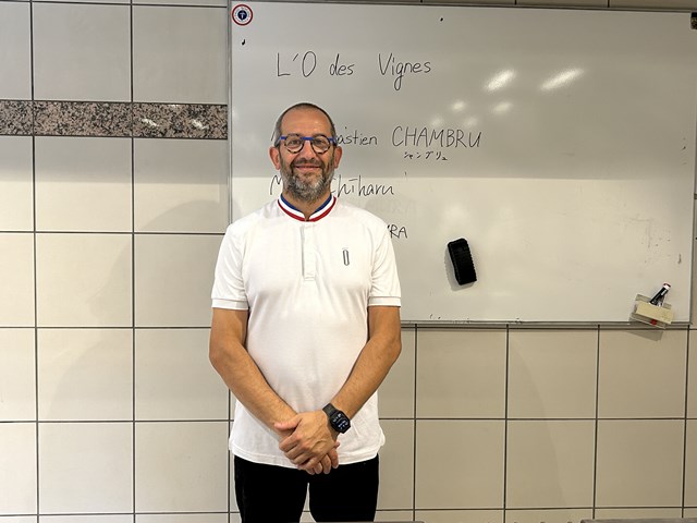 【春の食材アスパラを使った料理を】L'O des Vignes ロ・デ・ヴィーニュ /  M.Sébastien CHAMBRU(セバスチャン シャンブリュ氏)