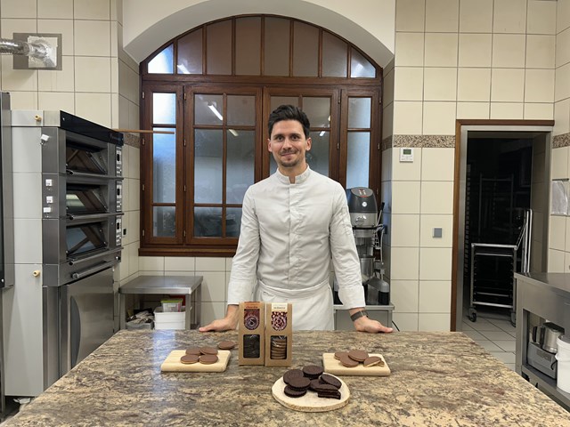 【新しい発見がたくさん！】製菓外来講習M.Nolwenn PELLET(ノルウェン・プレ氏)  / Grains de sucres (グラン・ド・シュクル)