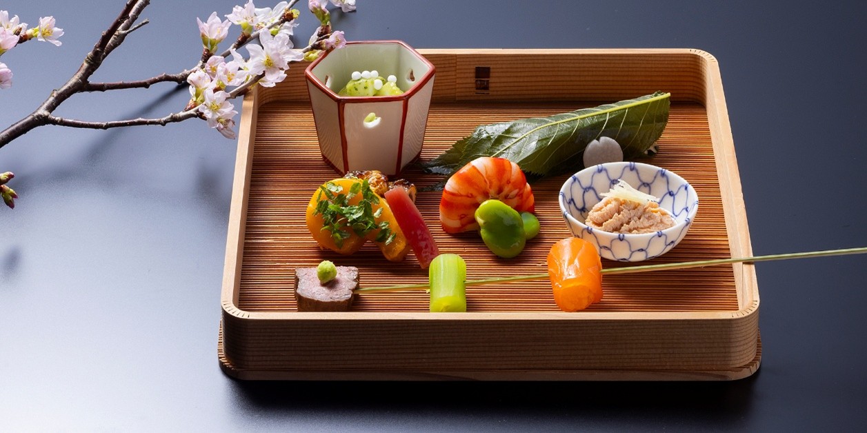 和食WEBマガジンWA・TO・BI　日本料理のことば「八寸」