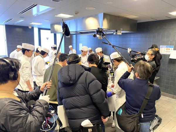 NHK「ザ・バックヤード」に辻調理師専門学校出演！