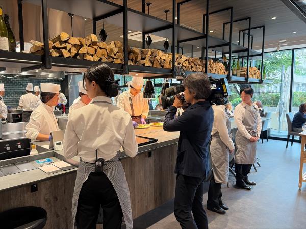 NHK「あさイチ」に辻調東京のレストラン「Kitchen Lab. PRISM」登場！