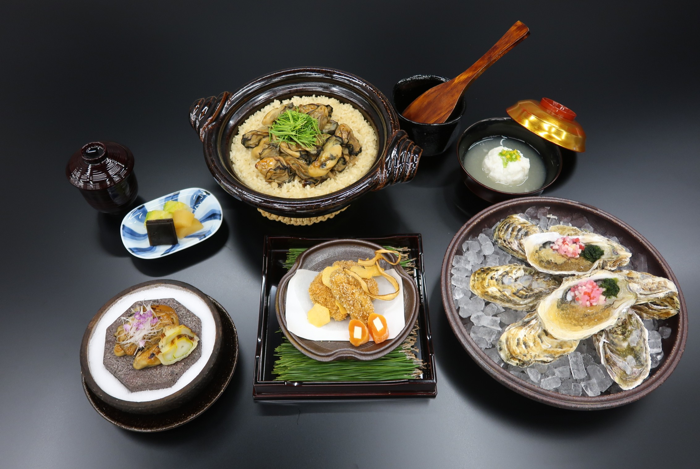 毎日新聞「美食地質学」第34講 御食つ国・伊勢志摩と三波川変成帯　的矢かき