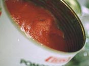 缶詰のトマト