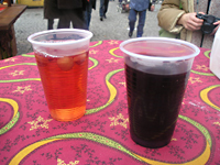 左：白ワイン製、右：赤ワイン製